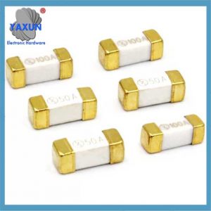1245 Oberflächenmontagesicherungen 12,5 x 4,5 mm Keramik-SMD-Chipsicherung 32 V 63 V