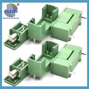 5x20 250 Volt PCB Sicherungshalter Kontakt resistent 22,6 mm Stiftentfernung