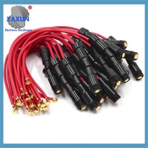 China Custom Fuse Holder Inline Screw Type 1015 18 AWG-Draht