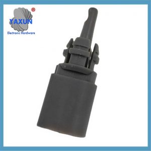 Temperature Sensor 8Z0820535A fit for Audi A3 A4 S4 S5 Quatt Q3 Q5 Q7 VW Golf